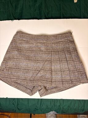 Elodie Taupe Plaid Skort Shorts